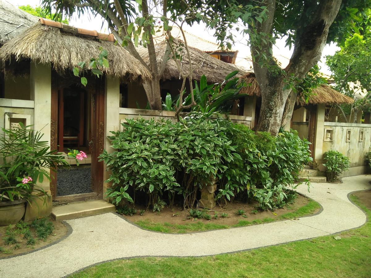 The Sari Beach Legian Exterior foto